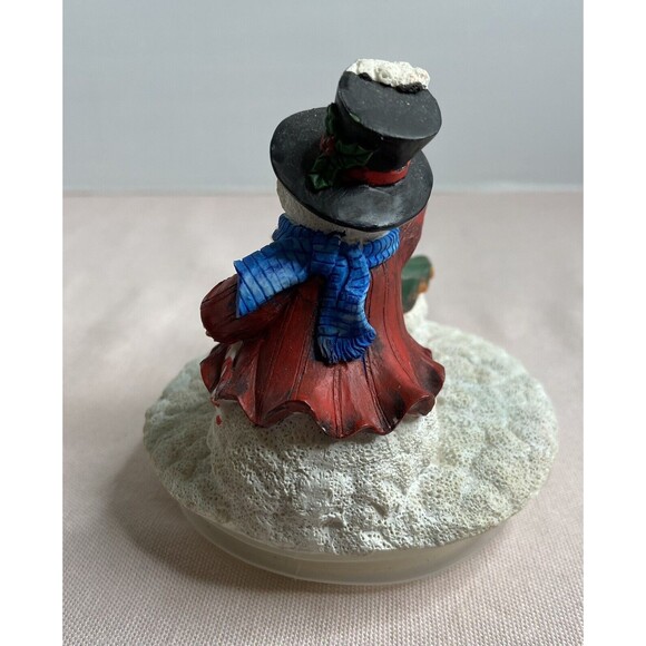 Snowman Family playing in the snow Candle Topper. So cute - Picture 6 of 8